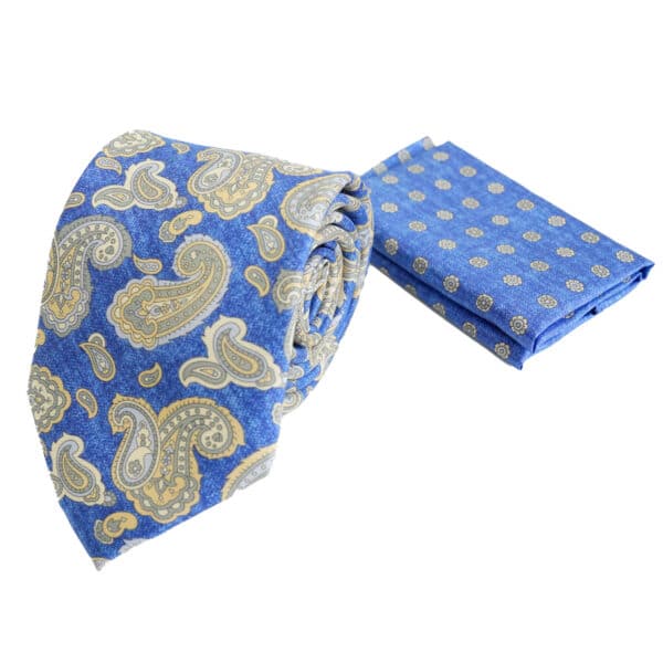 Amanda Christensen blue paisley tie and pocketsquare set